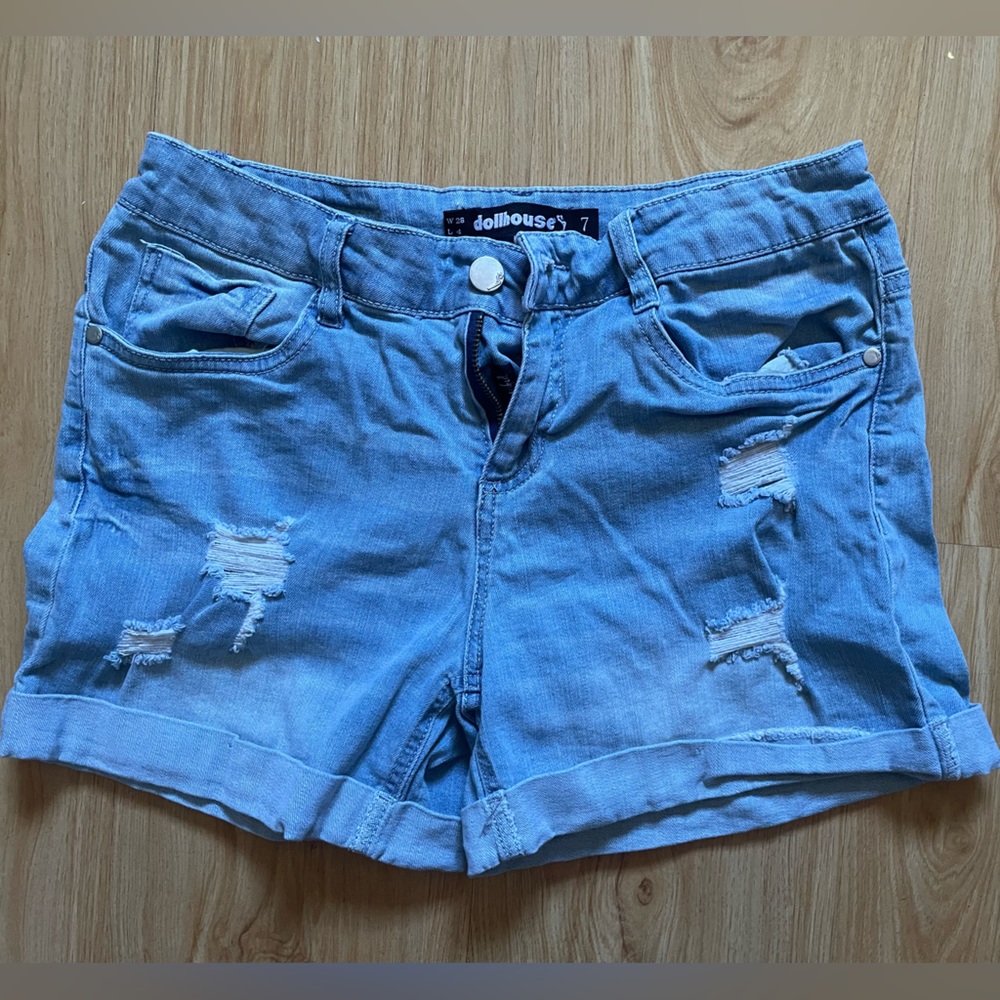 Dollhouse Shorts Size 7
